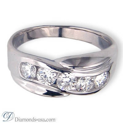 1 carat five diamonds man diamond ring.