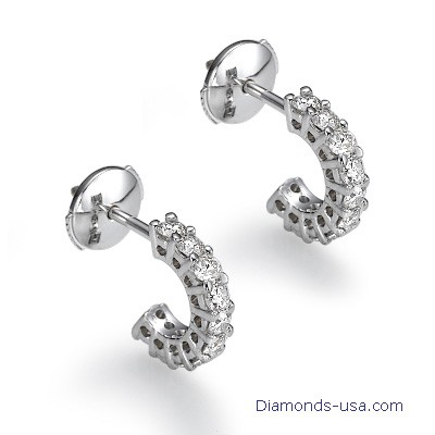 Diamond hoop earrings, 0.50 carats.