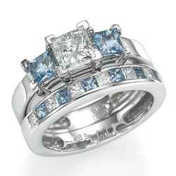 Aquamarines and diamonds bridal set