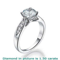 Foto Engastes del anillo de compromiso de la catedral de diamantes del lado del diseñador de