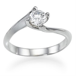 Picture of Solitaire engagement ring