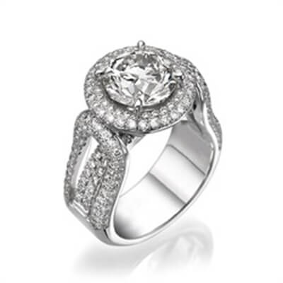 Tailored to your diamond engagement ring,1.90 cts sides