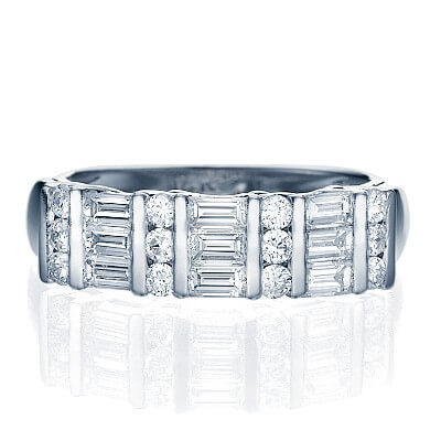0.88 carat Baguettes and rounds diamond band