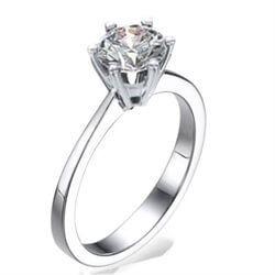 Foto Nuevo anillo de compromiso de diamantes con punta de cabeza de Martini de