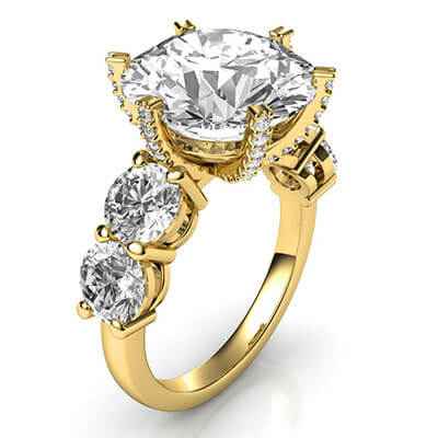 Diamond ring for large diamonds