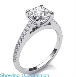Foto Delicado anillo de compromiso para cojines y princesa, con diamantes laterales de