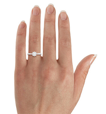  Preset Engagement ring with 0.30 center and 0.15 sides