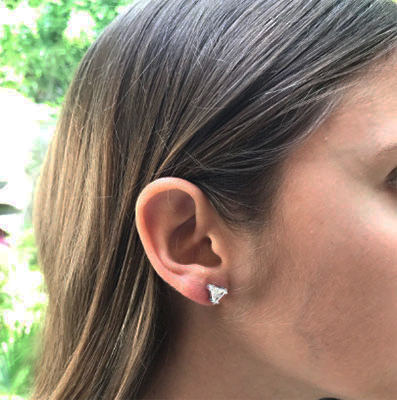 Pair of natural Triangle diamond earrings 0.66+0.67 carat E VS2 F SI1