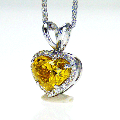 Colgante de corazón con diamantes naturales de color amarillo vivo, 1,27 quilates SI