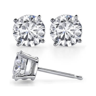 0.30 carats Round  diamond stud earrings. G VS2