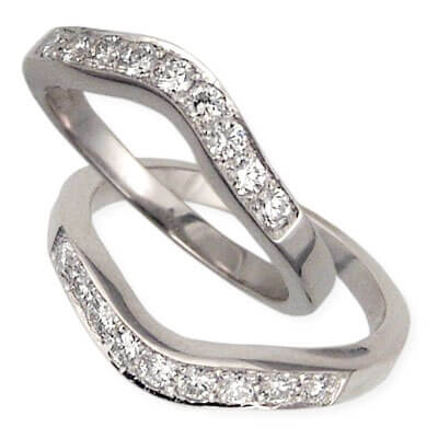 Wedding ring with 0.27 carat diamonds