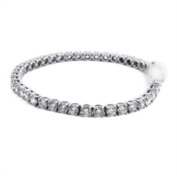 Picture of 10 carat tennis bracelet