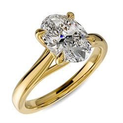 Picture of Gold engagement ring. Buddies cathedral solitaire engagement ring settings for Ovals, Radiants and Emeralds